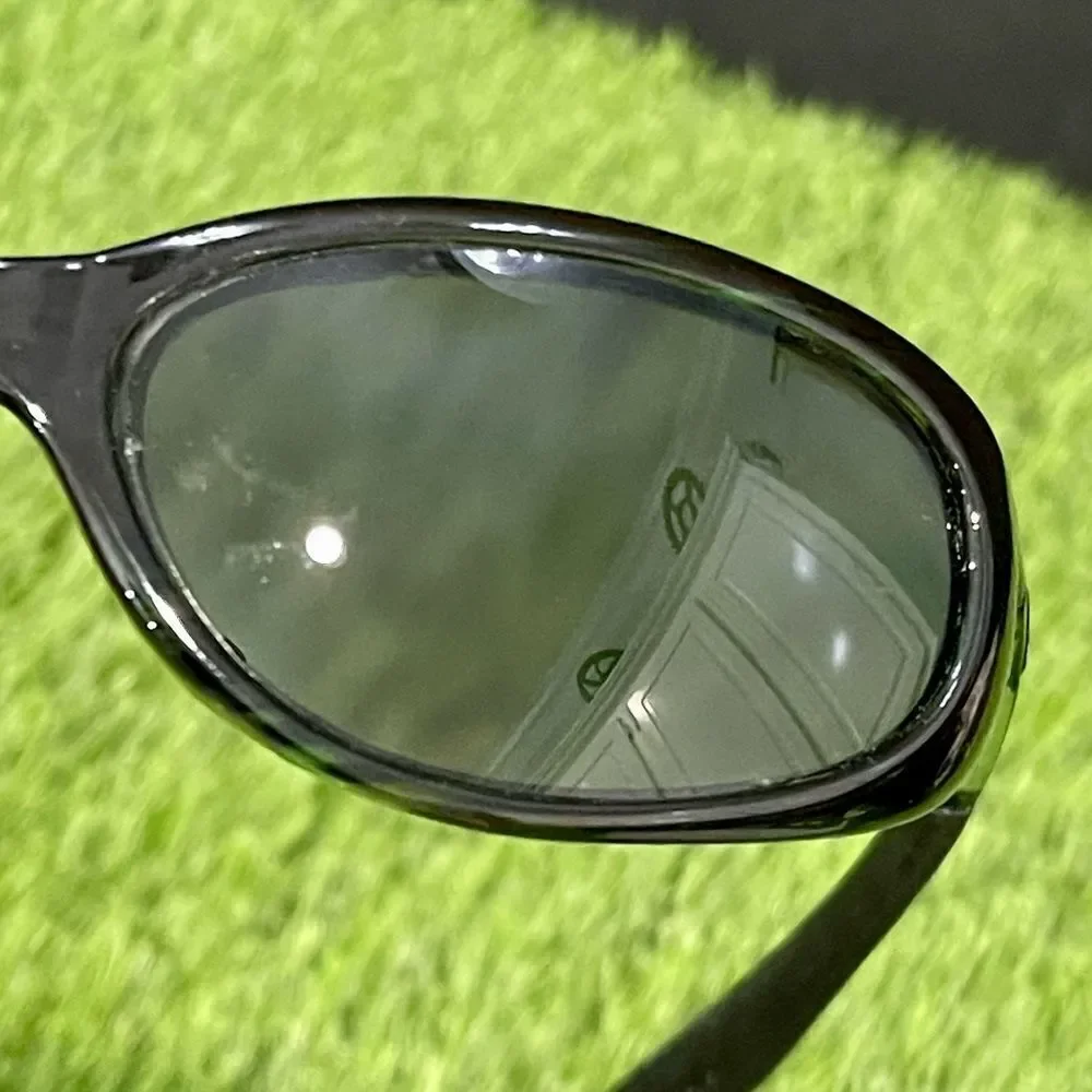 Oro’s Llano Mauritius Dark Grey Polarized Sunglasses. Size 145.